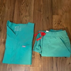 Figs Men’s Scrubs